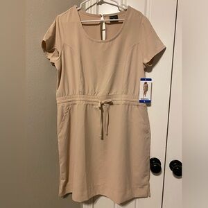 Brand New With Tags Womens 32 degrees cool dress